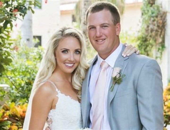 Age Gap Secrets Of Tom Hoge And His Wife