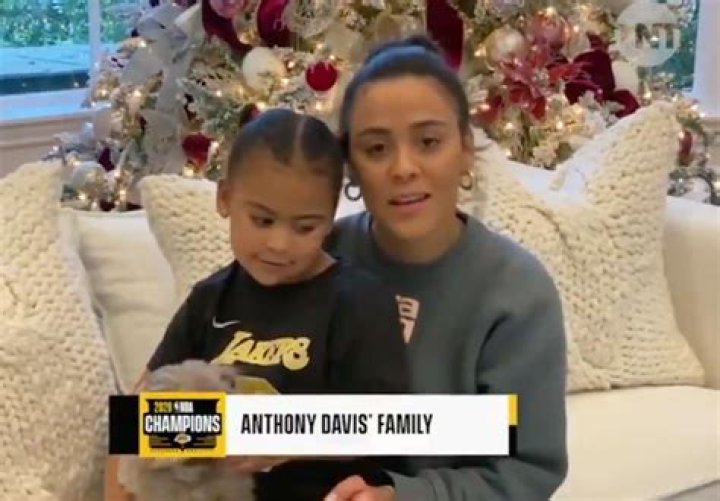 Anthony Davis Family's Unstoppable Legacy