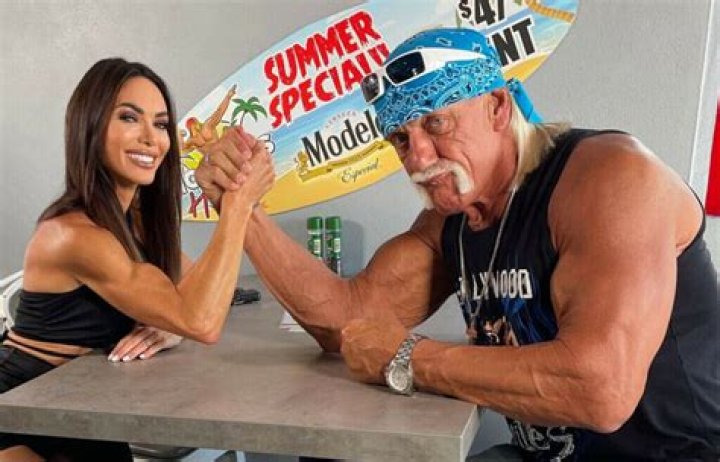 Brooke Hogan Net Worth: How She Built Her Own Financial Path