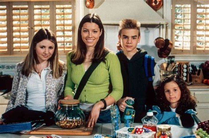 Did Jessica Biel Leave 7th Heaven? Unpacking Mary Camden's Story