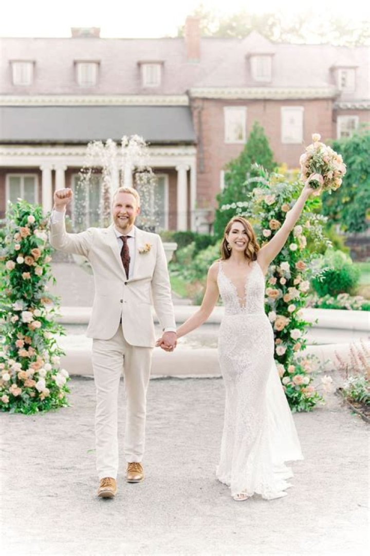 Discover The Enchanting Tale Of Lee Asher And Sydney Ferbrache's Wedding