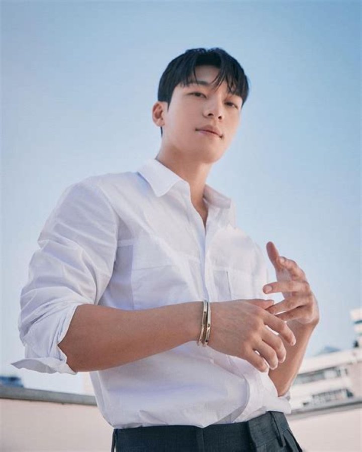 Discover The Enigmatic Art Of Deanne Nathan-Wong