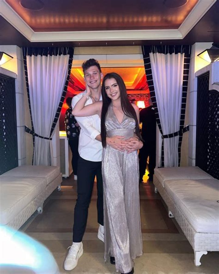 Discoveries And Insights Into "jesser Height And Weight"