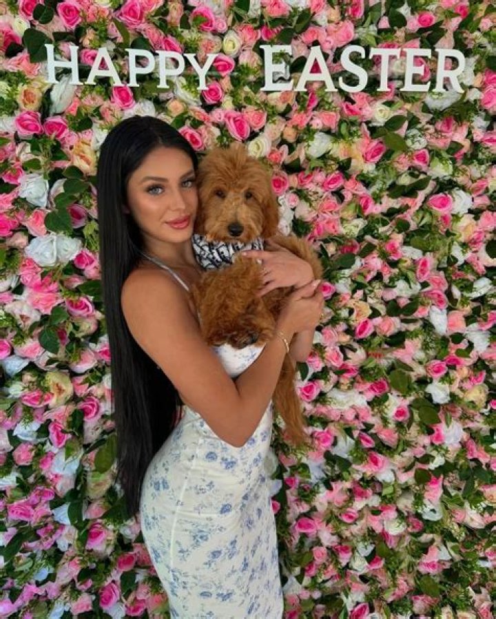 Discovering Camilla Visuals: What to Look for in Camilla Araujo Pics