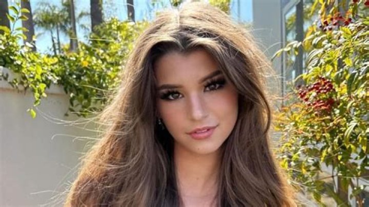Dive Into The Enthralling World Of Brookemonk Fanfix