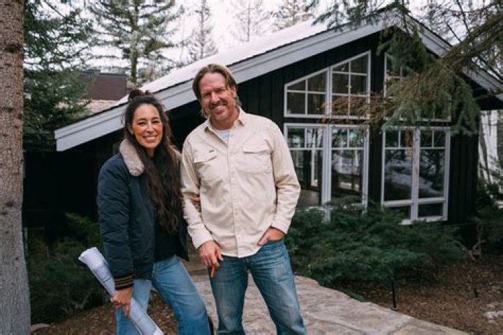 Do Clint and Kelly Still Live in Their Fixer Upper? Unpacking Their Waco Home Story