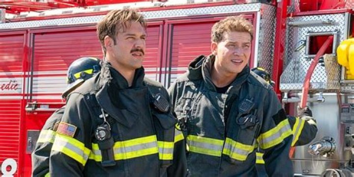 Do Eddie and Raven Ever Kiss? Unraveling a Fan-Favorite Friendship