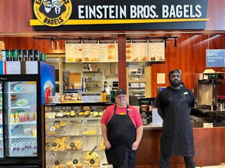Does Einstein Bake Their Bagels? Unpacking the Freshness Story