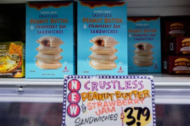 Does Trader Joe's Sell Everything Bagels? Your Morning Answer Awaits