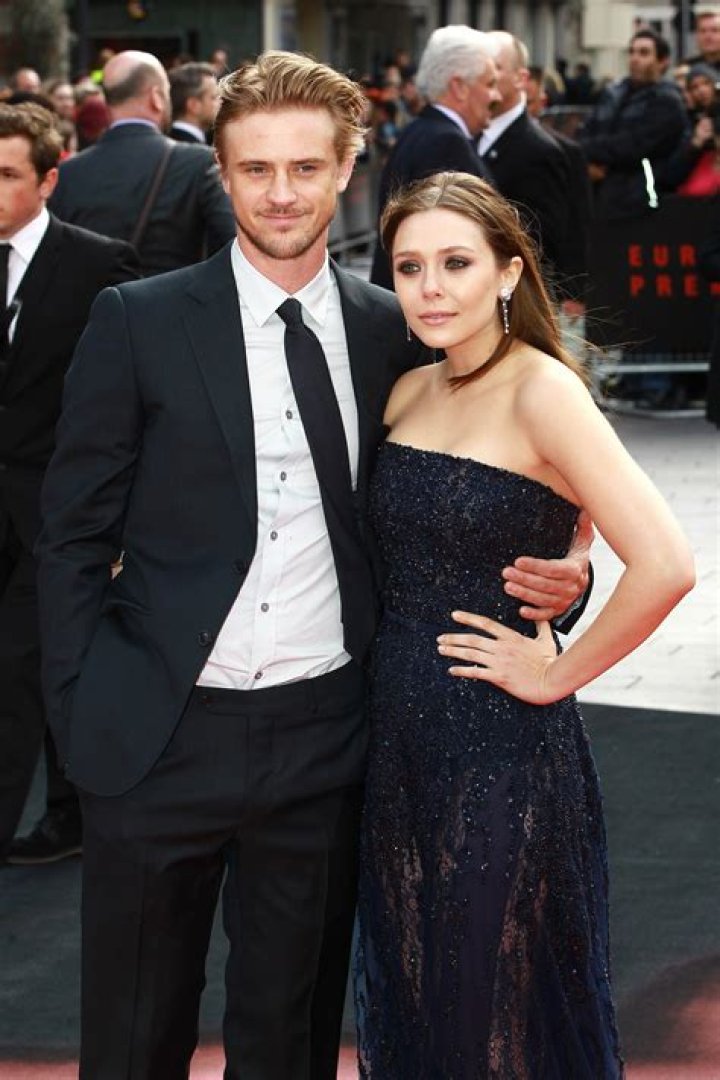 Elizabeth Olsen Husband: Unveiling the Private World of Robbie Arnett