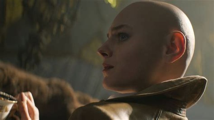 Emma Corrin LGBT Identity: A Beacon of Authentic Expression