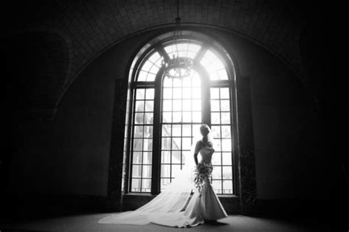 Exploring Age, Marriage, Family, And Fashion Legacy