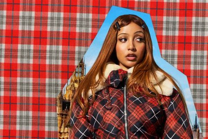 Exploring PinkPantheress's Journey Through Age And Music