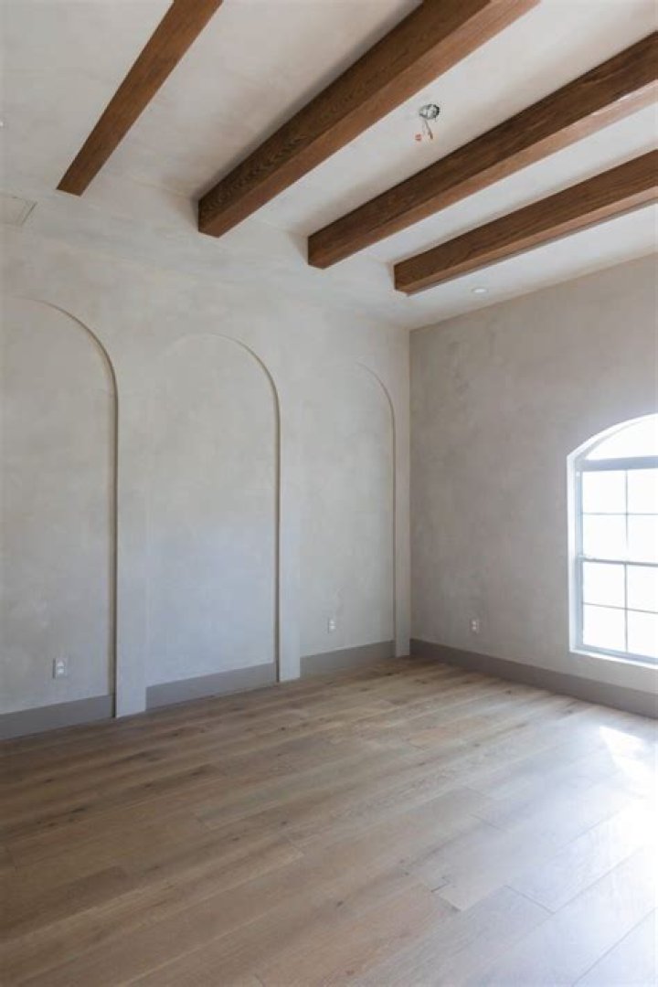 Exploring Sue Simmons' Sexual Orientation