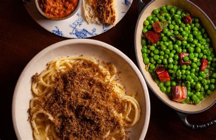 Finding Your Spot: Armitage Alehouse Reservations on Reddit