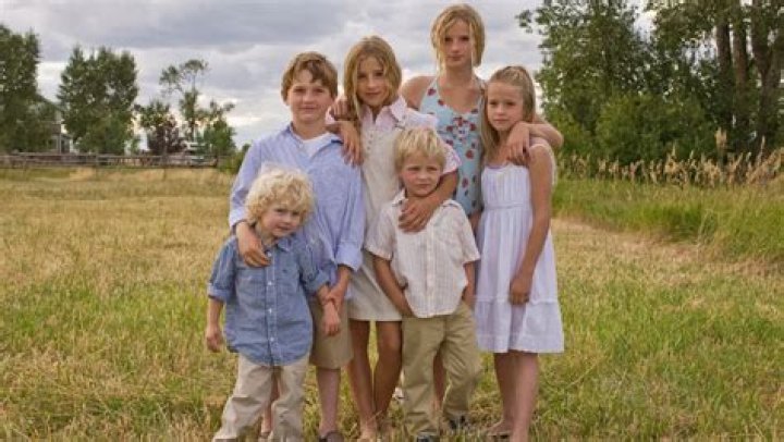 How Many Brothers and Sisters Did Cher Have? Unpacking Her Family Tree