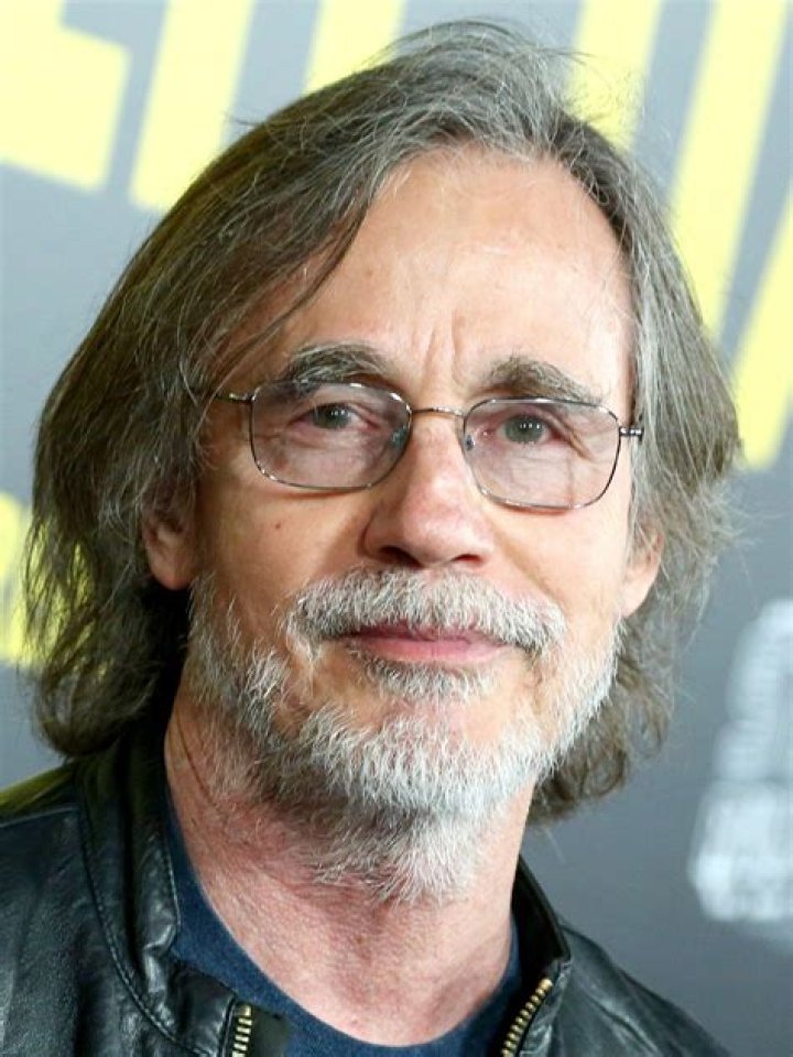 Jackson Browne's Net Worth Revealed