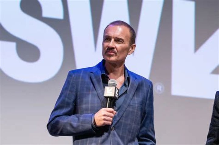 Julian McMahon Enfermedad: Addressing Public Interest and the Power of Information