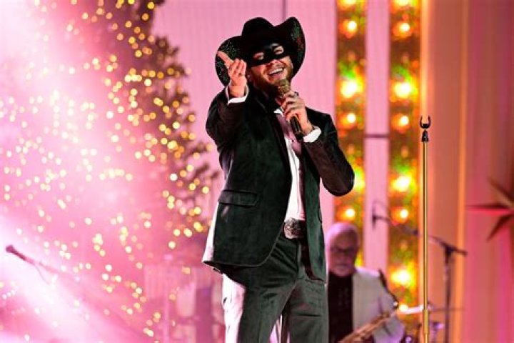 Learn The Surprising Truth: Orville Peck's Height Revealed