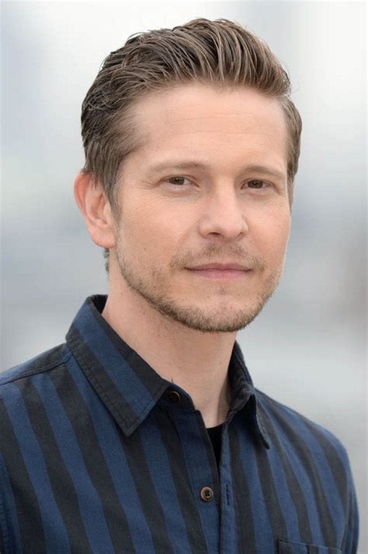 Matt Czuchry Height: Unpacking the Stature of a Beloved Actor