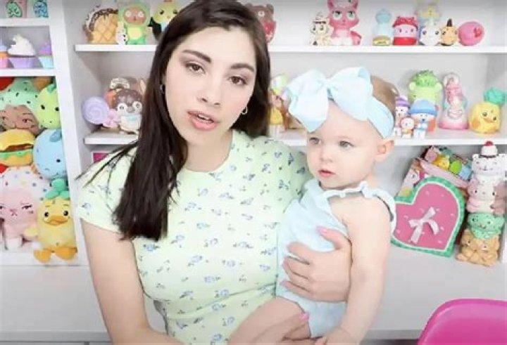 Moriah Elizabeth And Jordan's Journey To Parenthood