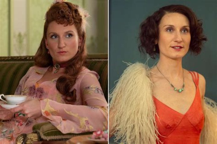Rahasia Sukses Bessie Carter Di Balik Peran Prudence Featherington