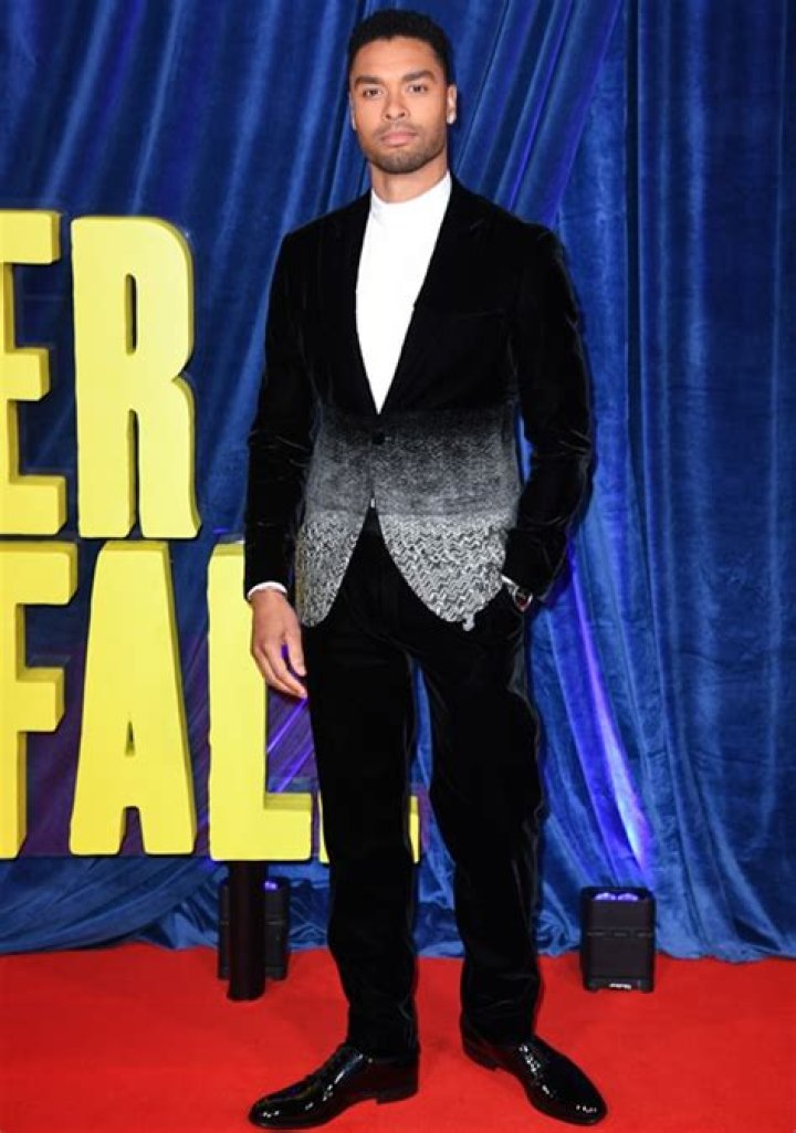 Regé-Jean Page Height: Unpacking the Star's Stature and Presence