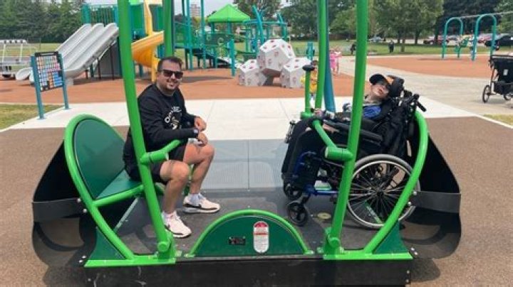 Sean McEnroe Wheelchair: Exploring the Public Interest in His Health