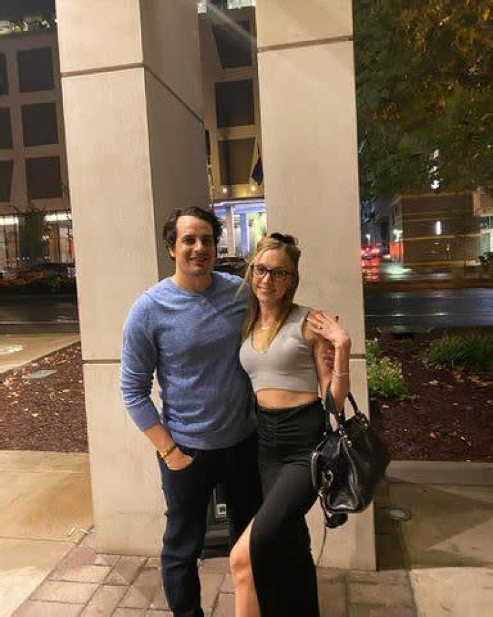 Temukan Sosok Misterius Dibalik "is Kat Timpf S Husand"