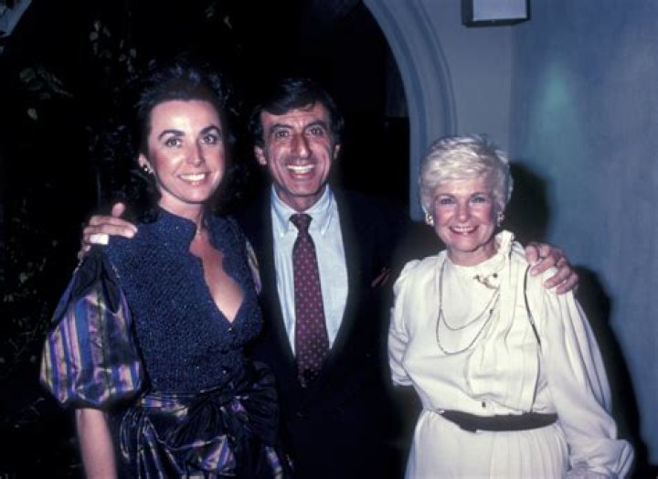 Uncover The Age-Old Mystery: Jamie Farr's Age Revealed!