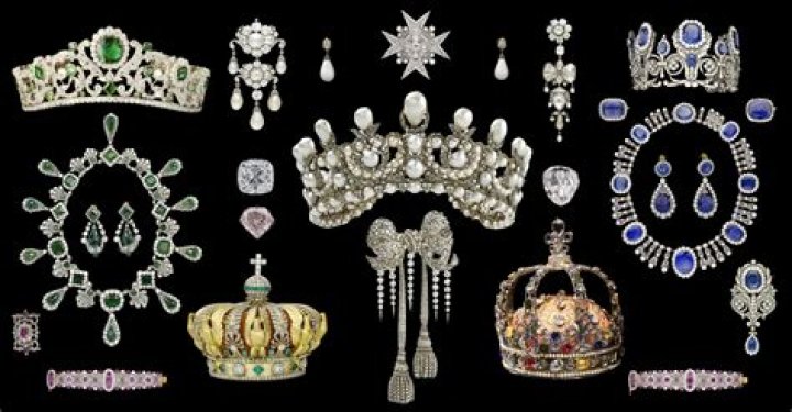 Uncover The Jewel Of Europe: Cherish Holland's Enchanting Essence