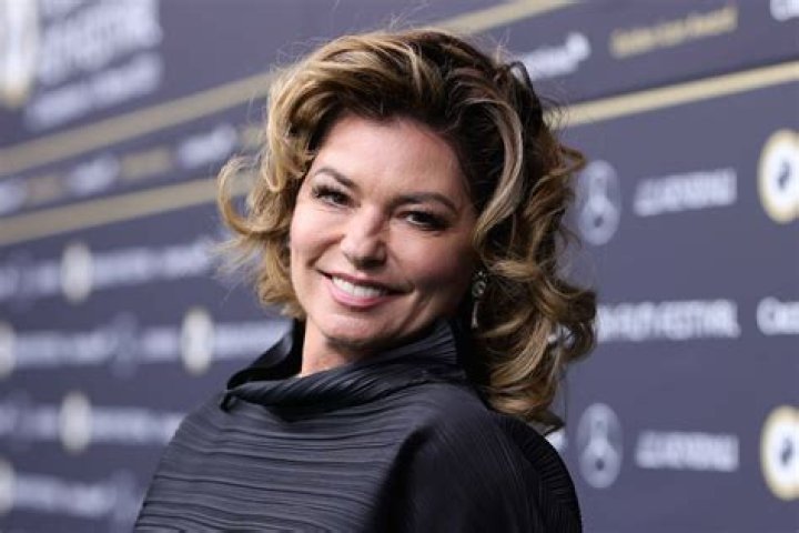 Uncovering Shania Twain's Journey Before Surgery: Unveiling Hidden Truths