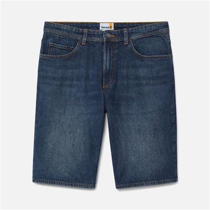 Unveiling Body Confidence: Ciara's Denim Short Stunner