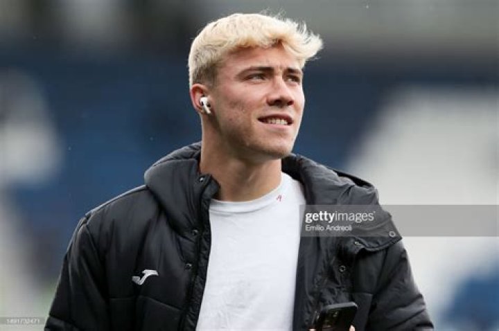 Unveiling Dominant Women's Essentials: Empowering Secrets Revealed