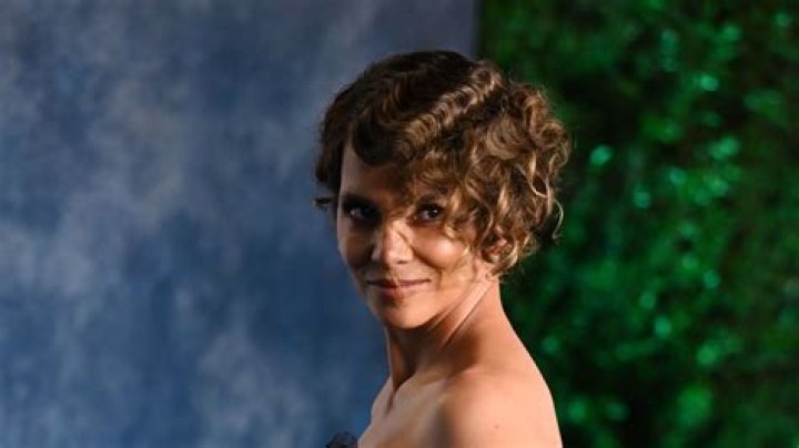 Unveiling Halle Berry's Breakthrough Role In "New Jack City": A Journey Of Discovery