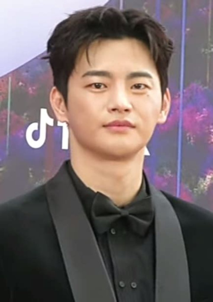 Unveiling Seo In-guk's Weight: Discoveries And Insights