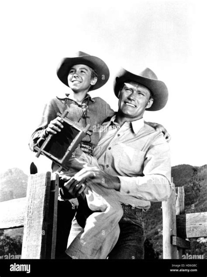 Unveiling The Age Of Johnny Crawford In "The Rifleman": A Journey Of Discovery