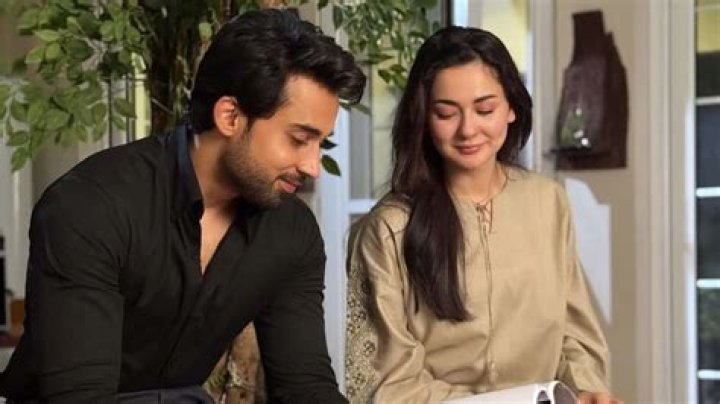 Unveiling The Allure Of Hania Amir's Figure
