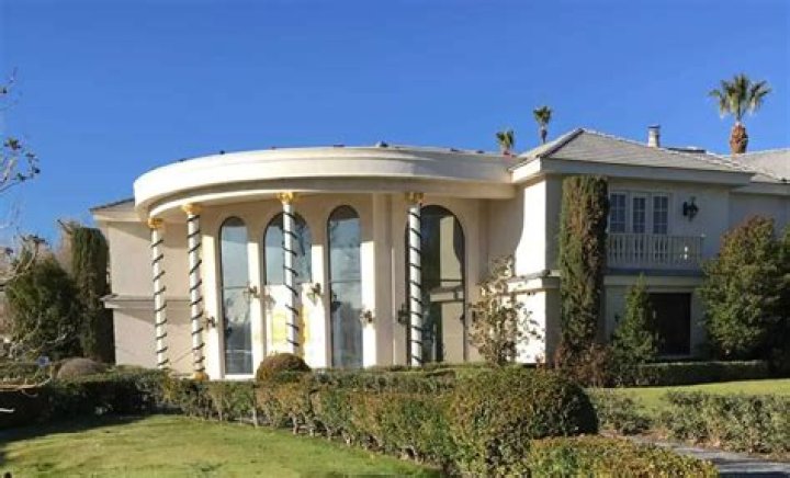 Unveiling The Enchanting Legacy Of Wayne Newton's Las Vegas Estate