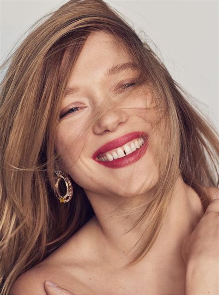 Unveiling The Private Life Of Lea Seydoux: Motherhood And Beyond