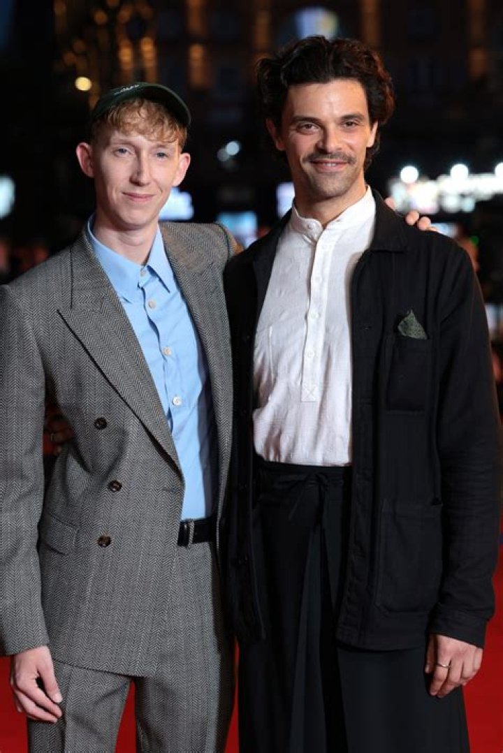 Unveiling The Queen Through Jacob Fortune-Lloyd's Masterful Portrayal