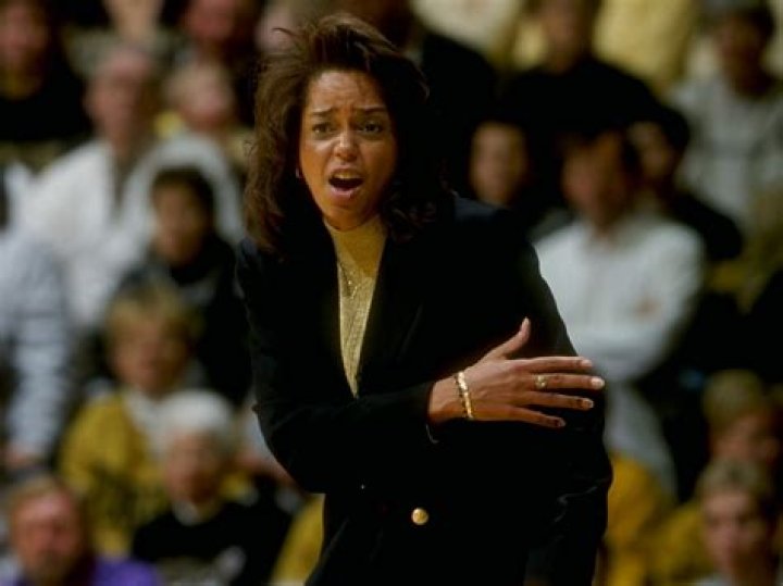 Unveiling The Secrets Of Carolyn Peck's Height: Discoveries And Insights