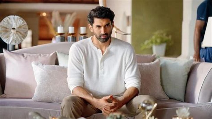Unveiling The Significance Of Aditya Roy Kapur's Height: Unlocking New Insights