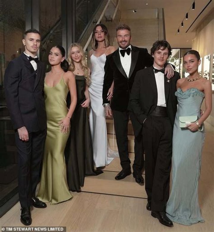 What Does Victoria Beckham Say About Apple Cider Vinegar? Unpacking Her Wellness Secrets