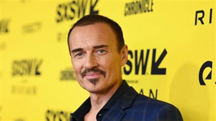 Where is Julian McMahon Now? Uncovering the Path of a Beloved Actor