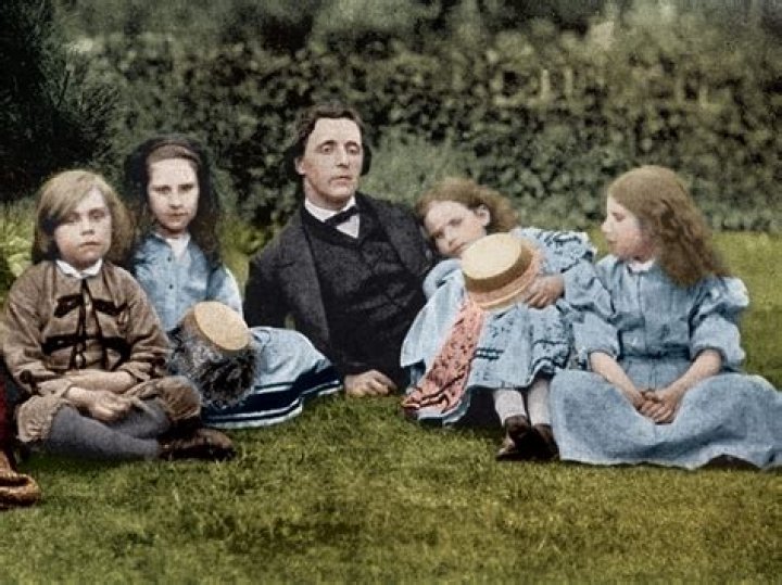 Who is Lewis Carroll's Real Name: Unmasking the Mind Behind Wonderland