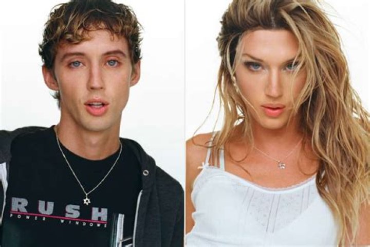 Who is the Blonde Guy in 30 Rock? Unpacking the Iconic Character